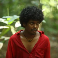 supporting young actor in malayalam karthik vishnu in chattuli climax fight scene